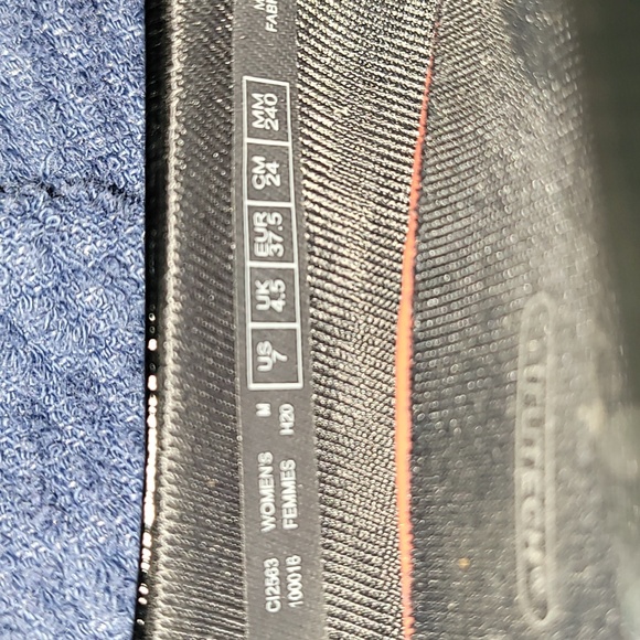 Rockport Total Motion Sheehan Heels - Picture 7 of 7